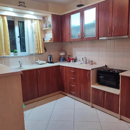Katerina's Cozy And Comfortable Place Apartamento