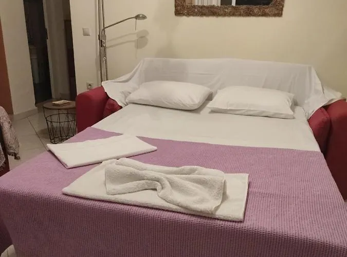 Katerina's Cozy And Comfortable Place アパート ナフプリオ